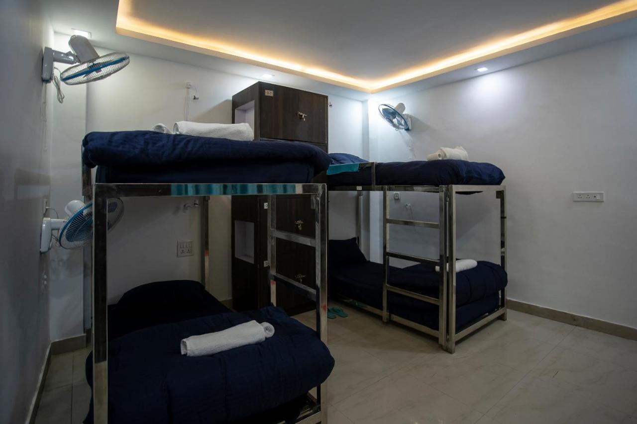 Yes Boss By Backpackers Heaven Right In Centre Of New Delhi Hotel Exterior photo
