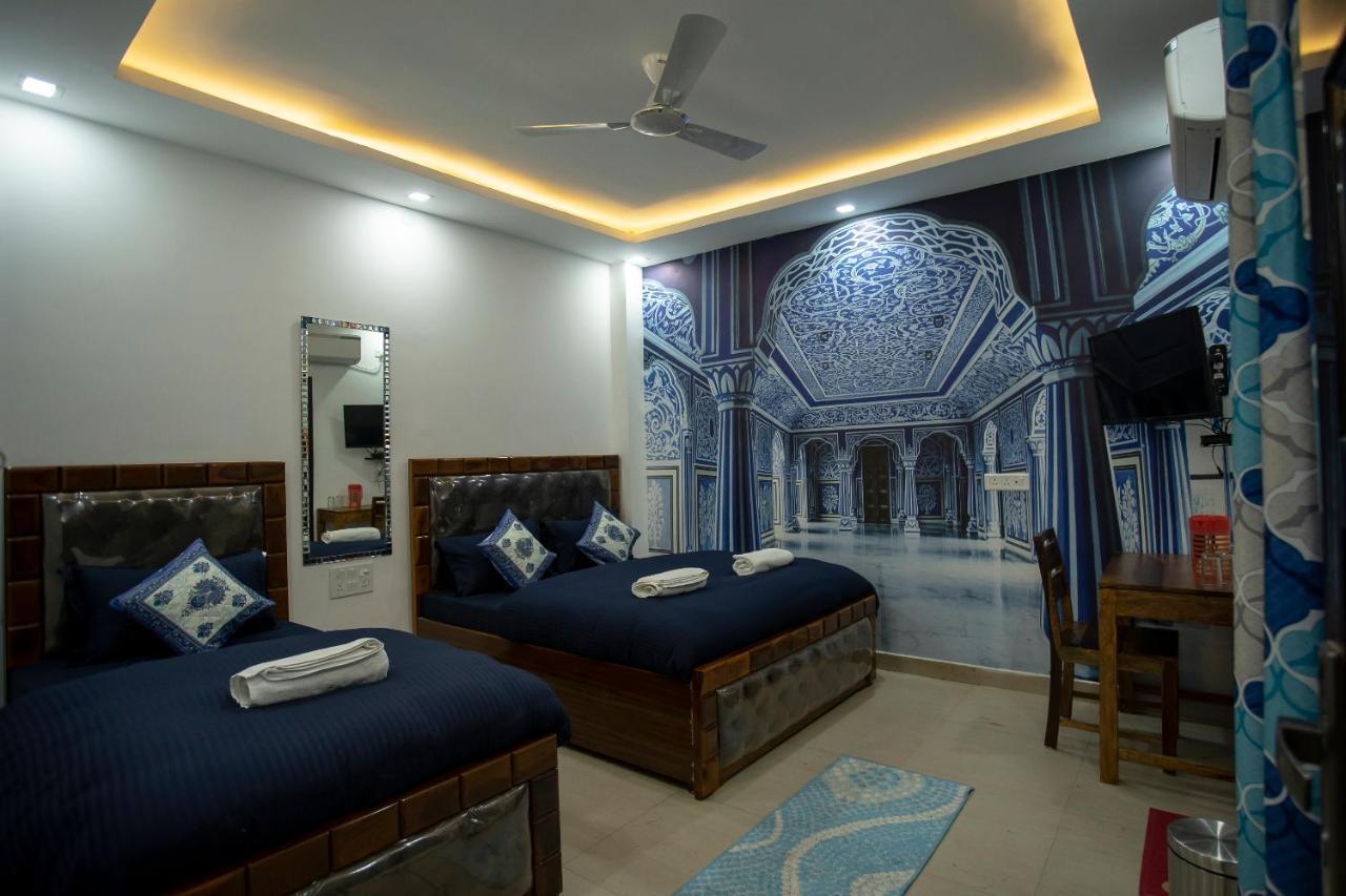 Yes Boss By Backpackers Heaven Right In Centre Of New Delhi Hotel Exterior photo